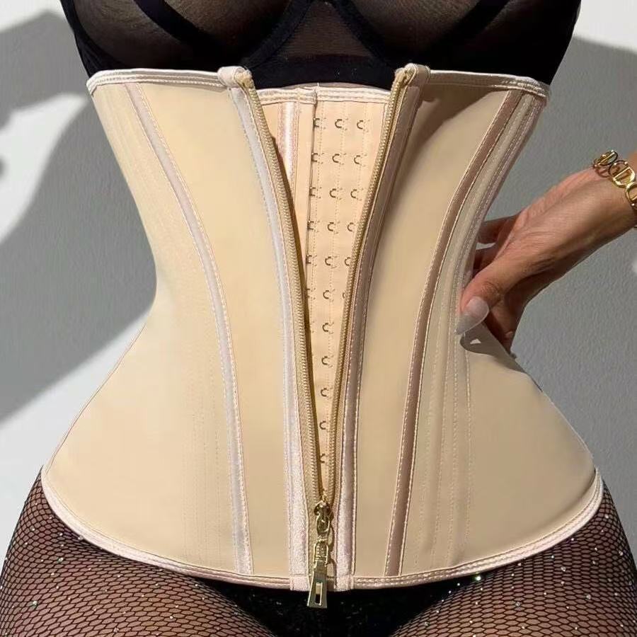 Adjustable Fitness Waist Belt with Triple Buckle