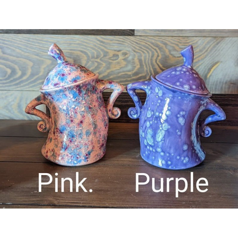 Canister con Estilo: Taza y Contenedor Flip-Top Multifuncional