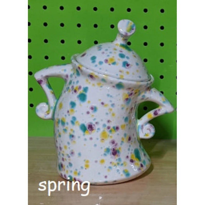 Canister con Estilo: Taza y Contenedor Flip-Top Multifuncional